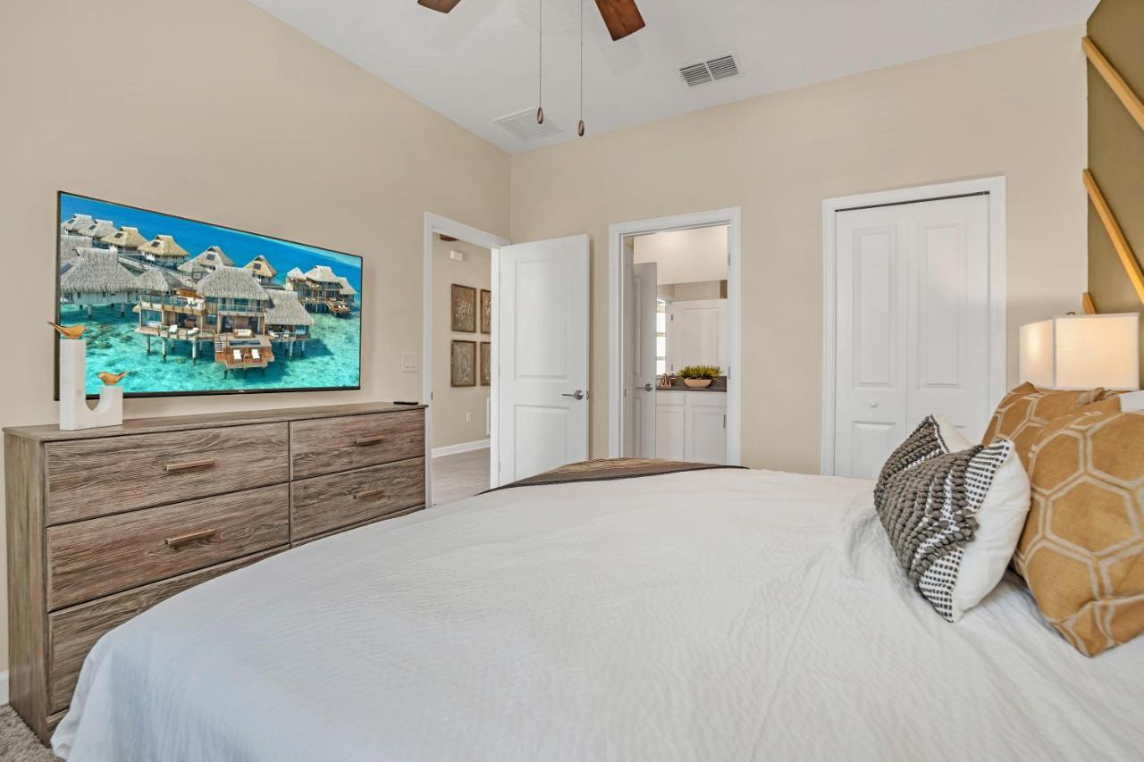Large Villa, Private Poolgame Roommovie Theater 키시미 외부 사진